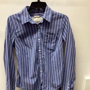 Abercrombie & fitch button down top